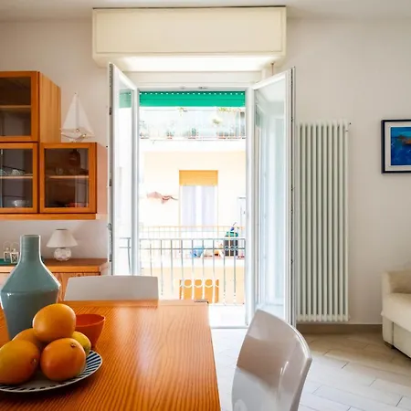Delfino Blue Apartment